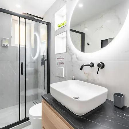 2mn Monaco - Luxueux Rénové - As